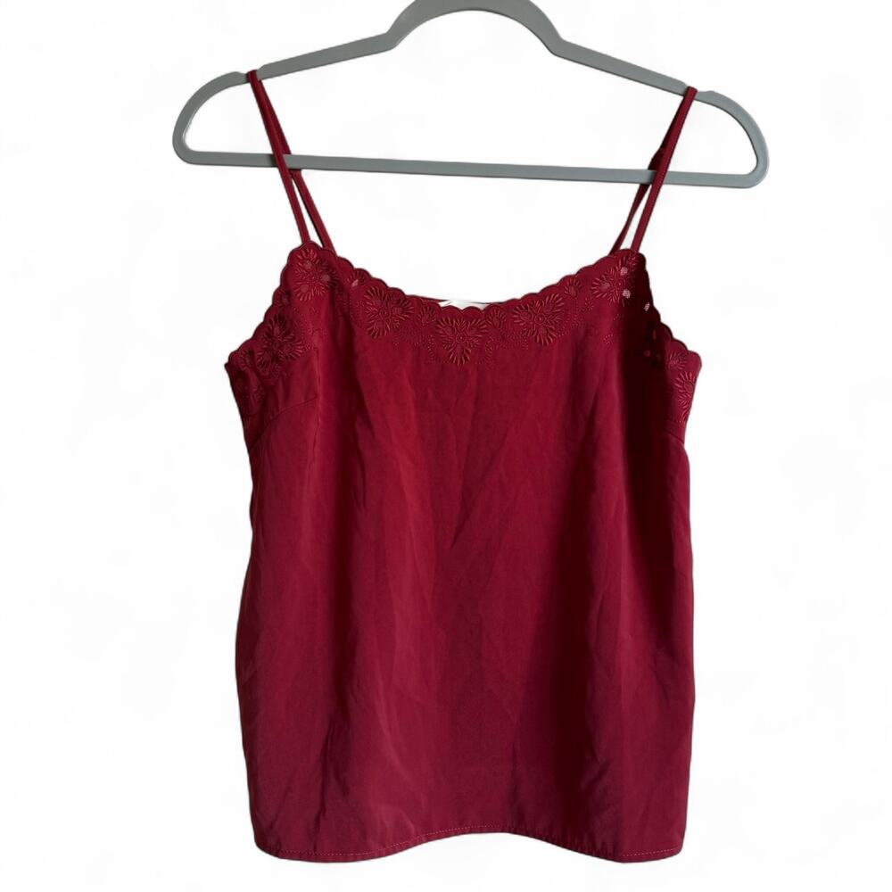Grace & Mila burgundy berry lace trimmed spaghetti strap tank S lightweight